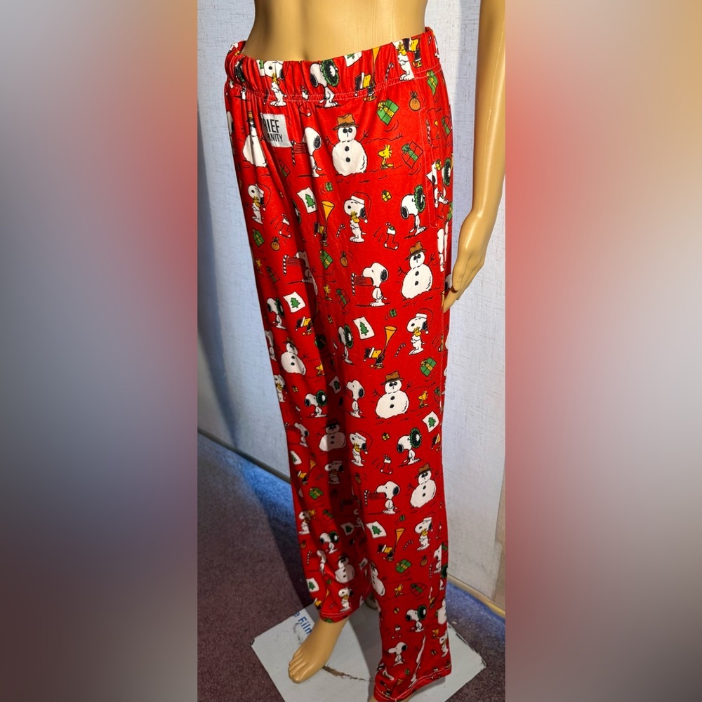 Brief Insanity Peanuts, Snoopy PJ pants with pull string & side pockets. Sz. M - Picture 11 of 11